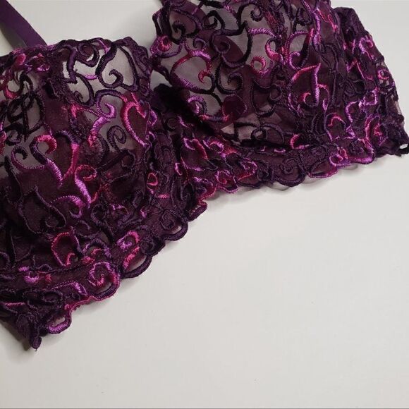 Victoria’s Secret- Purple Embroidered Heart Bra, Size 34B - Picture 3 of 12
